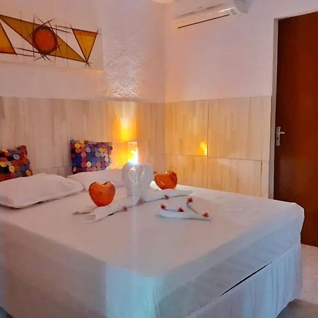 Cantinho Da Ge - Homestay Порту-ді-Галіняс Екстер'єр фото