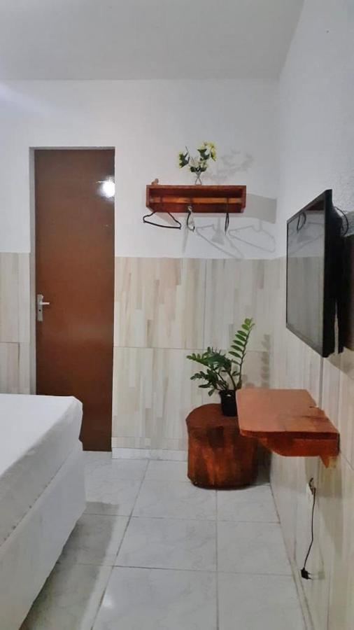 Cantinho Da Ge - Homestay Порту-ді-Галіняс Екстер'єр фото